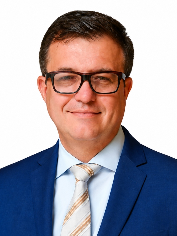 Dr. Rado Kotorov